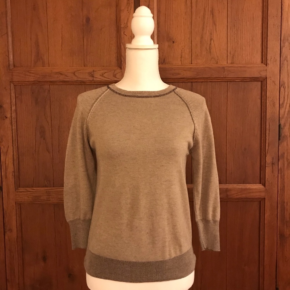 Gap 3/4 sleeve light weight sweater
